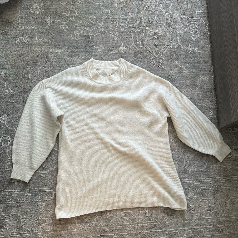 H&M Cream Ribbed Crewneck Sweater